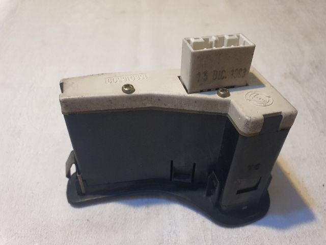 bontott ALFA ROMEO 156 Fényszórómagasság Állító Kapcsoló