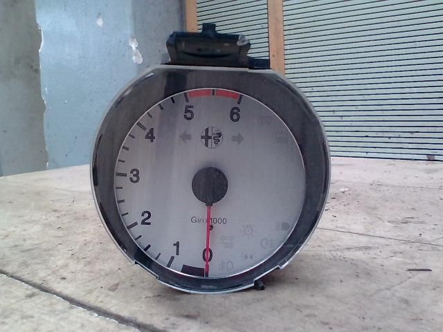 bontott ALFA ROMEO 156 Fordulatszámmérő