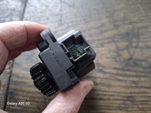 bontott ALFA ROMEO 156 Fűtés Állító Motor