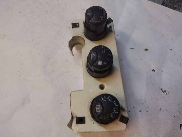 bontott ALFA ROMEO 156 Fűtéskapcsoló (digit klímás)