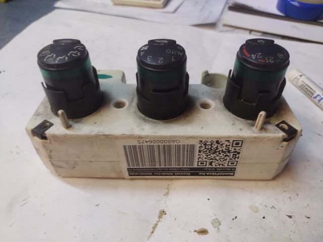 bontott ALFA ROMEO 156 Fűtéskapcsoló (manuális klímás)