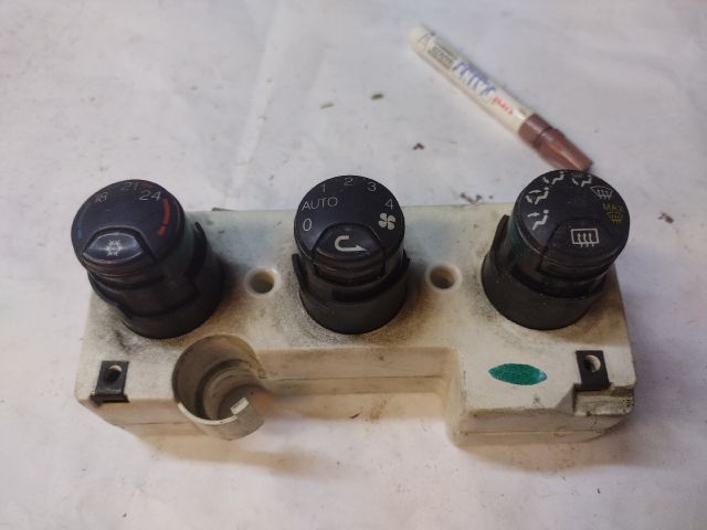 bontott ALFA ROMEO 156 Fűtéskapcsoló (manuális klímás)