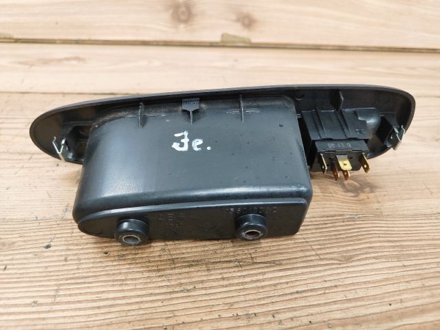 bontott ALFA ROMEO 156 Jobb első Ablakemelő Kapcsoló