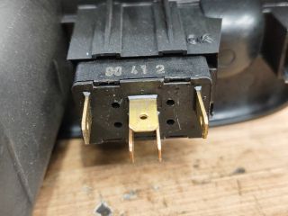 bontott ALFA ROMEO 156 Jobb első Ablakemelő Kapcsoló