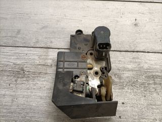 bontott ALFA ROMEO 156 Jobb első Ajtózár