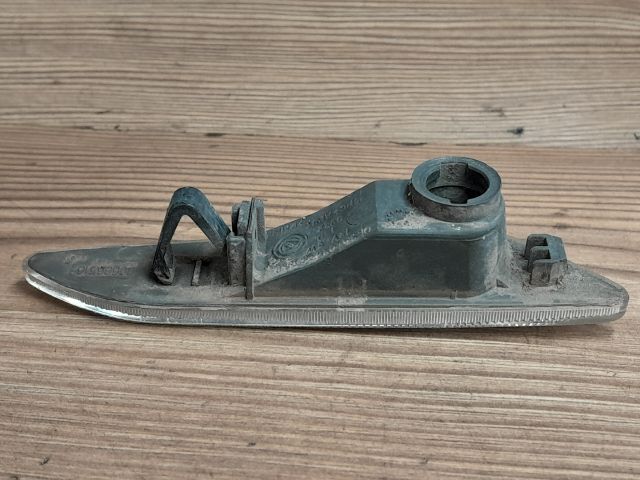 bontott ALFA ROMEO 156 Jobb első Sárvédő Irányjelző