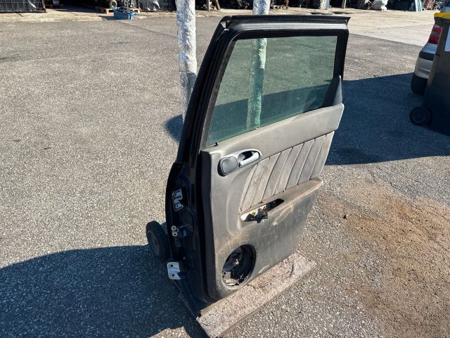 bontott ALFA ROMEO 156 Jobb hátsó Ajtó (Részeivel)