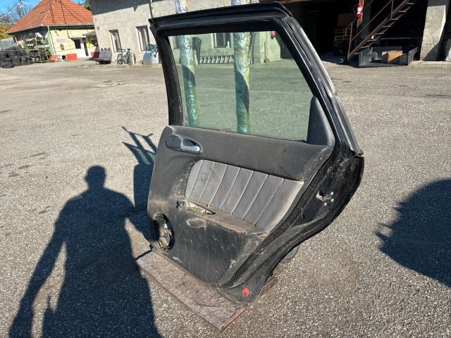 bontott ALFA ROMEO 156 Jobb hátsó Ajtó (Részeivel)