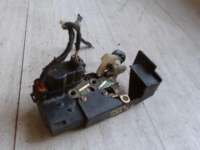 bontott ALFA ROMEO 156 Jobb hátsó Ajtózár