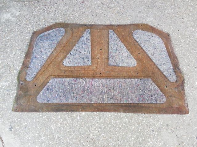 bontott ALFA ROMEO 156 Motorháztető Szigetelés