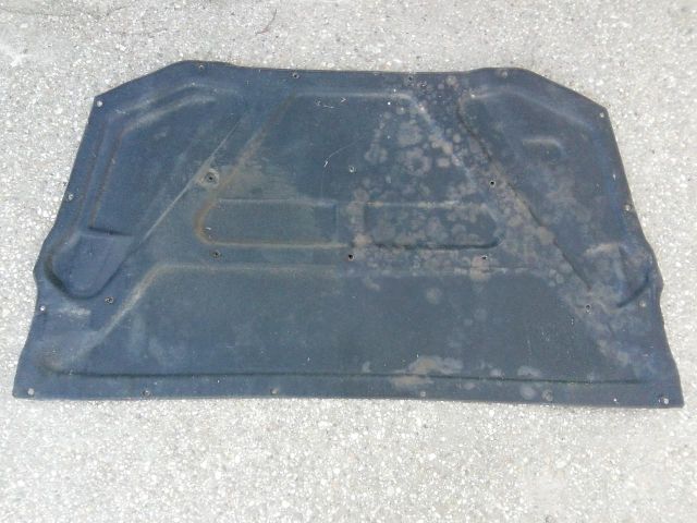 bontott ALFA ROMEO 156 Motorháztető Szigetelés