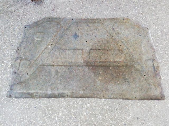 bontott ALFA ROMEO 156 Motorháztető Szigetelés