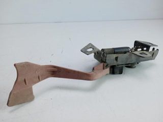 bontott ALFA ROMEO 156 Motorháztető Zárszerkezet