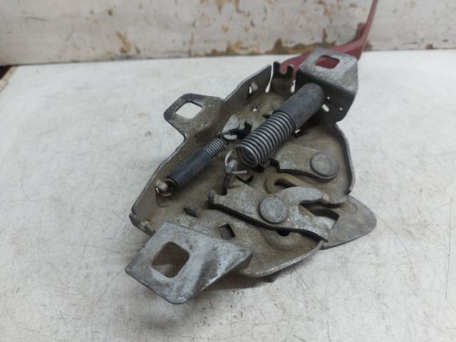 bontott ALFA ROMEO 156 Motorháztető Zárszerkezet