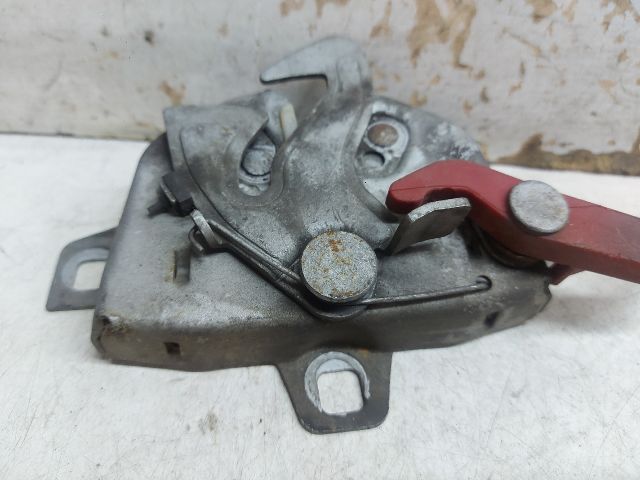 bontott ALFA ROMEO 156 Motorháztető Zárszerkezet