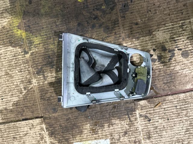 bontott ALFA ROMEO 156 Váltószoknya