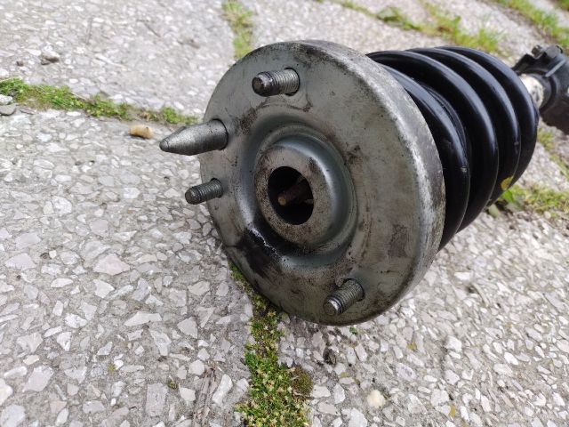 bontott ALFA ROMEO 159 Bal első Gólyaláb (Lengécsillapító, Rugó)