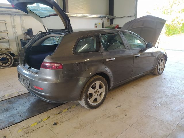 bontott ALFA ROMEO 159 Bal Féltengely