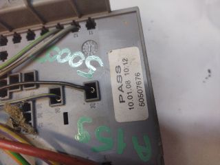 bontott ALFA ROMEO 159 Biztosítéktábla Motortér