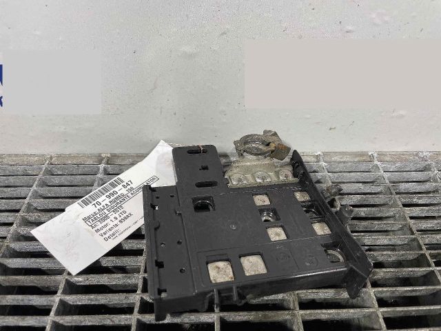 bontott ALFA ROMEO 159 Biztosítéktábla Motortér