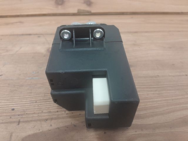 bontott ALFA ROMEO 159 Gyújtáskapcsoló