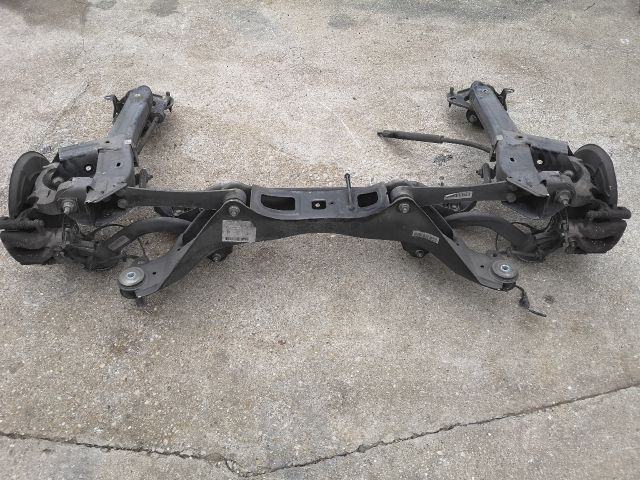 bontott ALFA ROMEO 159 Hátsó Futómű (Részeivel)