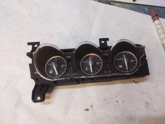 bontott ALFA ROMEO 159 Kilométeróra