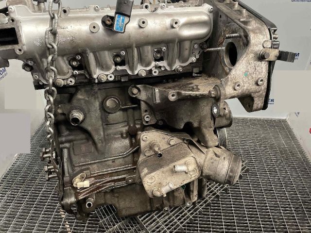 bontott ALFA ROMEO 159 Motor (Fűzött blokk hengerfejjel)