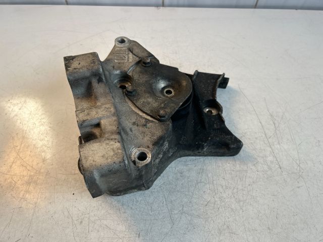 bontott ALFA ROMEO 159 Motor Tartó Bak (Fém)