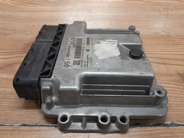 bontott ALFA ROMEO 159 Motorvezérlő