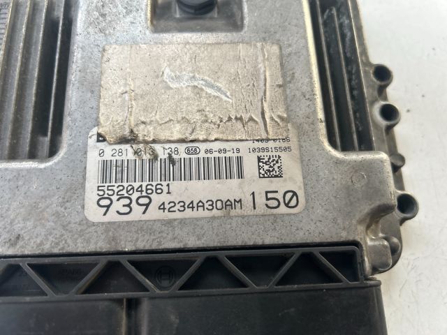 bontott ALFA ROMEO 159 Motorvezérlő