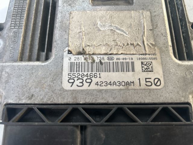 bontott ALFA ROMEO 159 Motorvezérlő