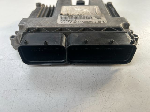 bontott ALFA ROMEO 159 Motorvezérlő