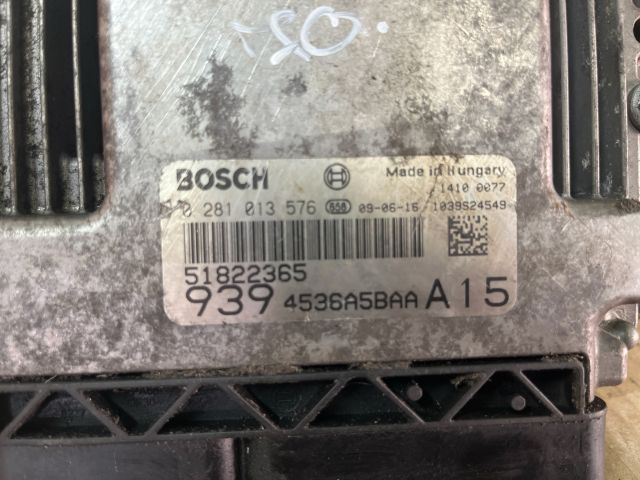 bontott ALFA ROMEO 159 Motorvezérlő