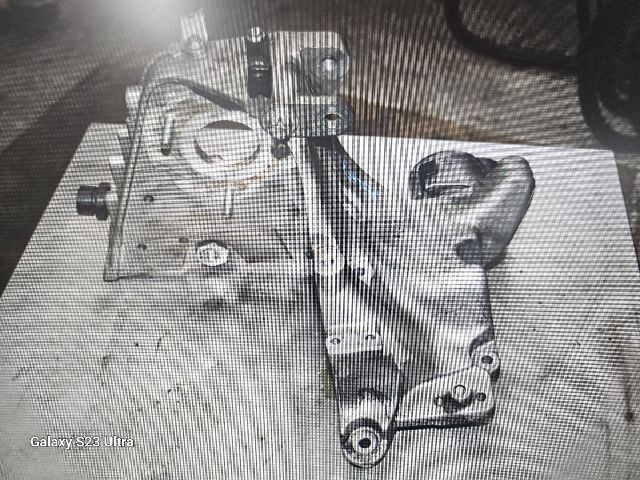 bontott ALFA ROMEO 159 Nagynyomású Szivattyú Bak