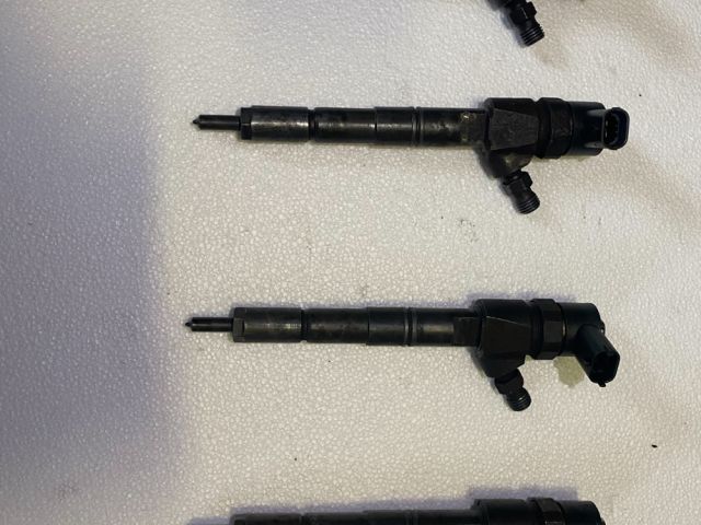 bontott ALFA ROMEO 159 Porlasztó Sor / Híd