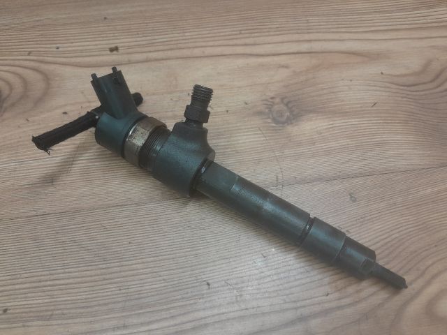 bontott ALFA ROMEO 159 Porlasztó (1 db)