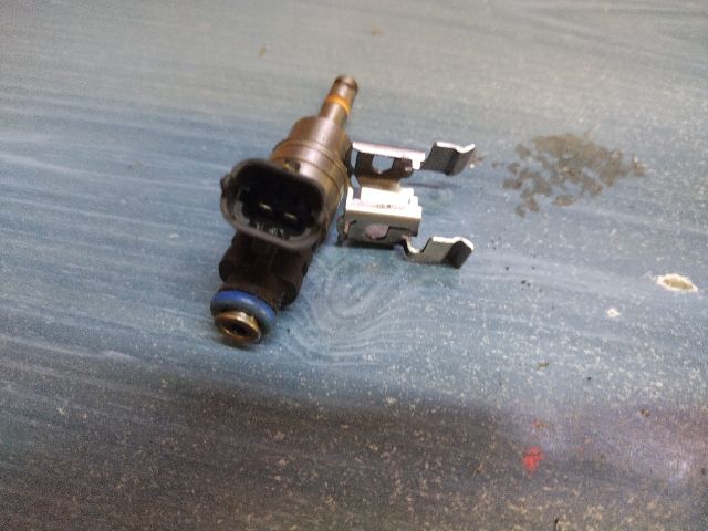 bontott ALFA ROMEO 159 Porlasztó (1 db)