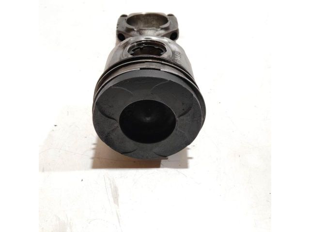 bontott ALFA ROMEO 159 Dugattyú és Hajtókar