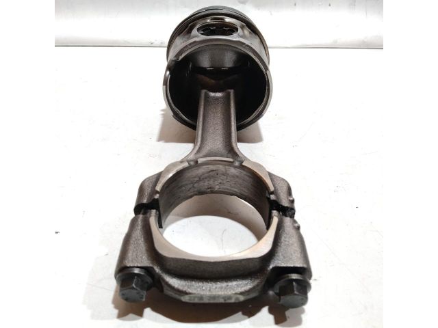 bontott ALFA ROMEO 159 Dugattyú és Hajtókar