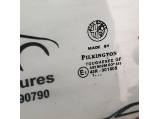 bontott ALFA ROMEO 159 Bal első Ablak