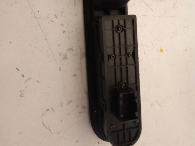 bontott ALFA ROMEO 159 Bal első Ablakemelő Kapcsoló