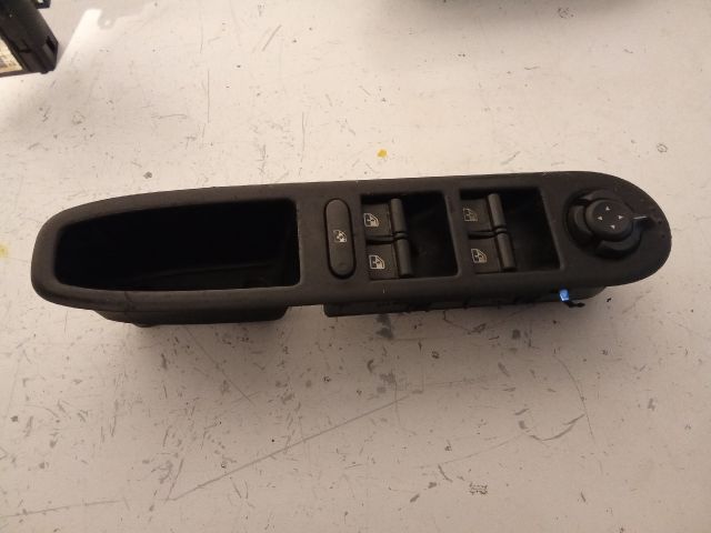 bontott ALFA ROMEO 159 Bal első Ablakemelő Kapcsoló