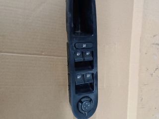 bontott ALFA ROMEO 159 Bal első Ablakemelő Kapcsoló