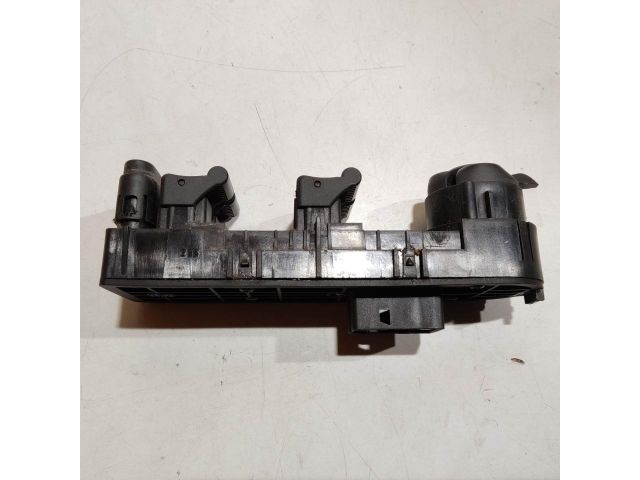 bontott ALFA ROMEO 159 Bal első Ablakemelő Kapcsoló