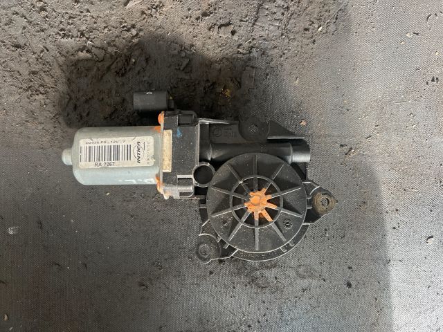 bontott ALFA ROMEO 159 Bal első Ablakemelő Motor