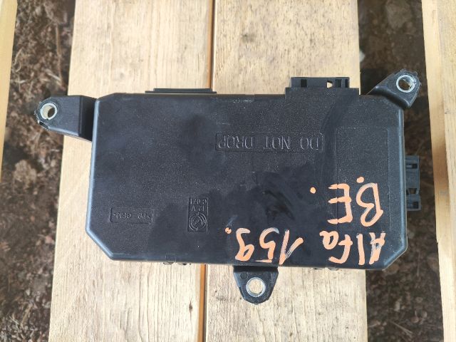 bontott ALFA ROMEO 159 Bal első Ajtó Vezérlőegység