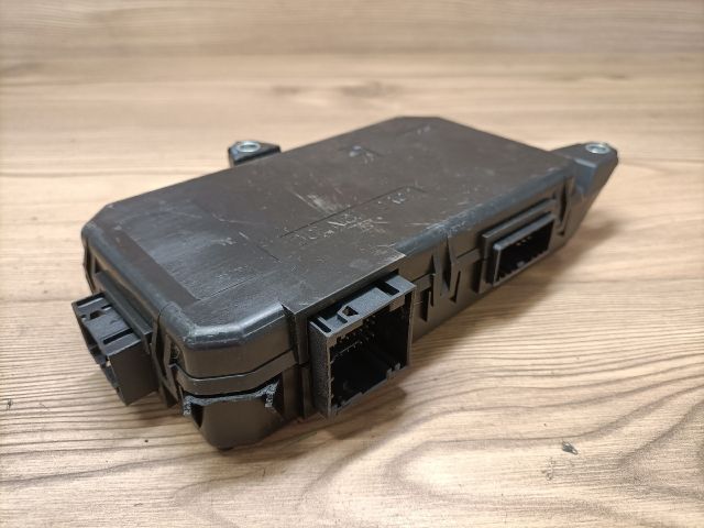 bontott ALFA ROMEO 159 Bal első Ajtó Vezérlőegység