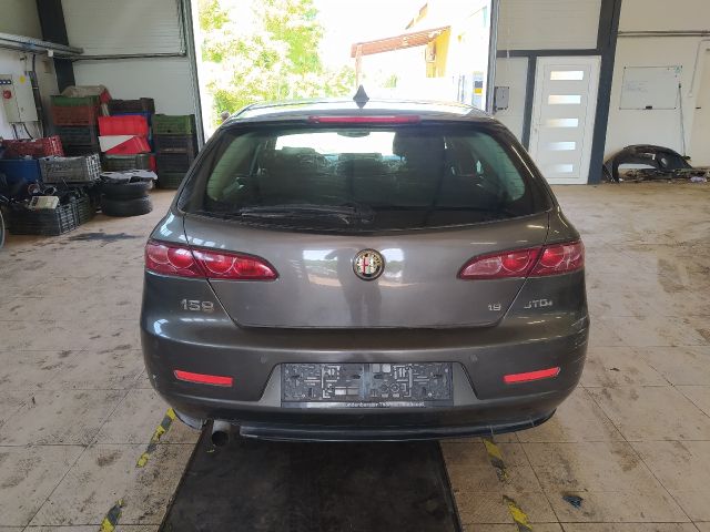 bontott ALFA ROMEO 159 Bal hátsó Ajtó (Üres lemez)