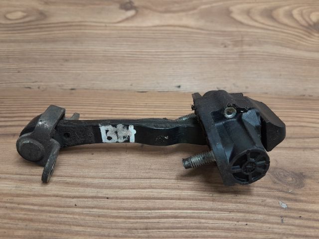 bontott ALFA ROMEO 159 Bal hátsó Ajtóhatároló